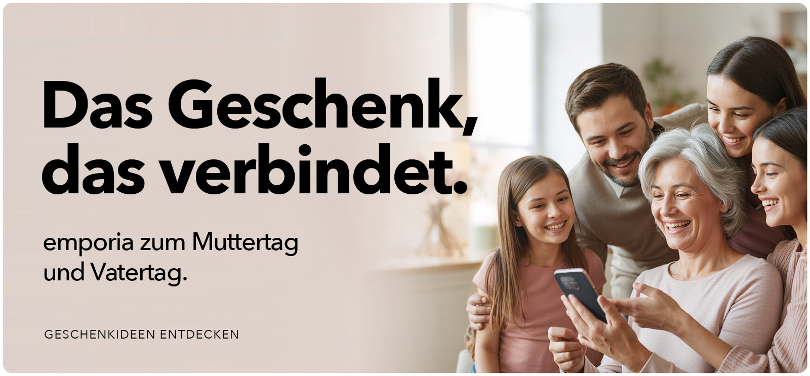 Schenken Sie Verbindung. Das emporia Smartphone als Geschenk.